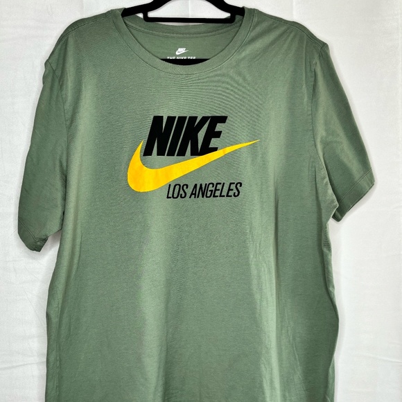 Nike Other - Nike Los Angeles T-shirt